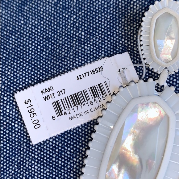 NWT Kendra Scott White Kaki Statement Earrings - Picture 3 of 4
